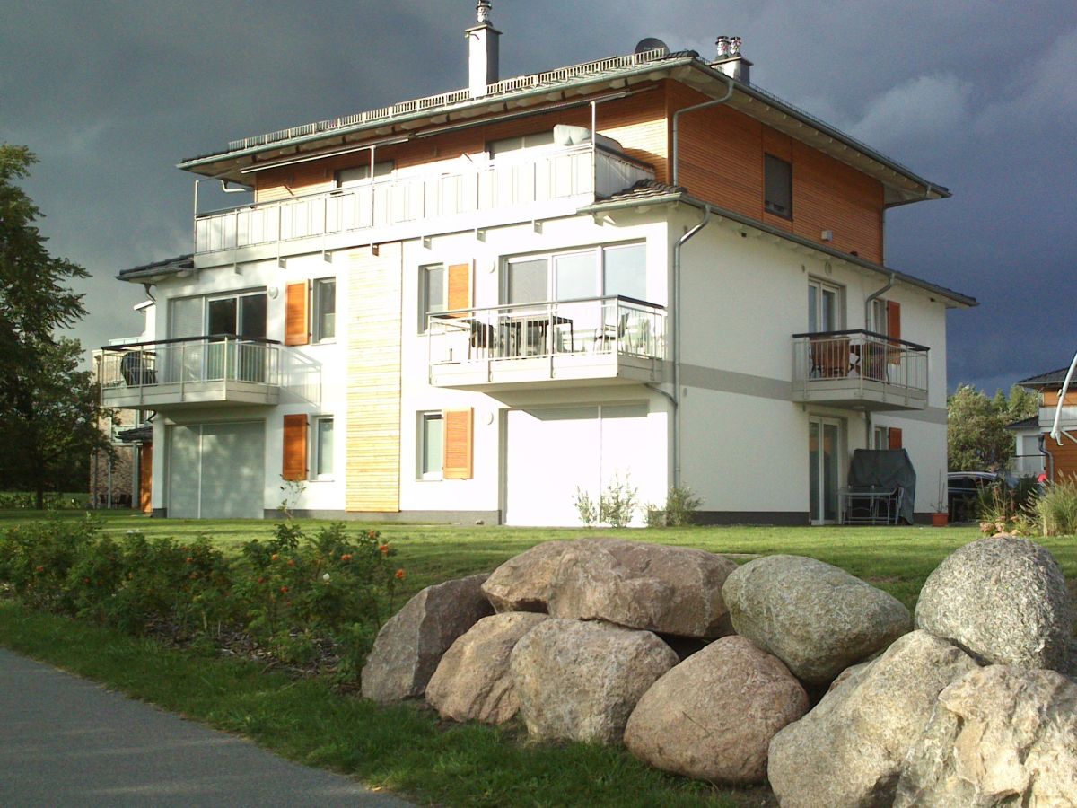 Außenansicht der Strandvilla Nr. 3 in Dierhagen